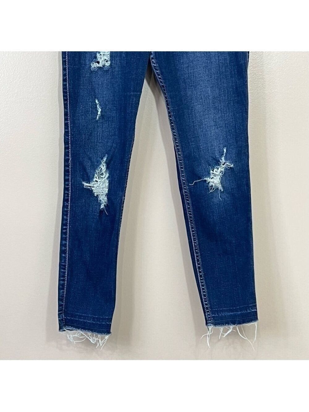 Hollister Jeans Womens Sz 5 S Blue High Rise Super Skinny Crop Distressed 27x24 - Picture 4 of 14